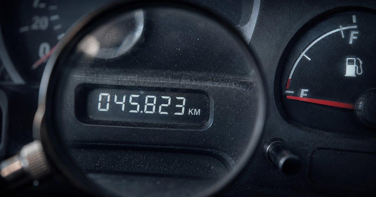 Kilometraje Adulterado: Cómo Detectarlo Antes de Comprar